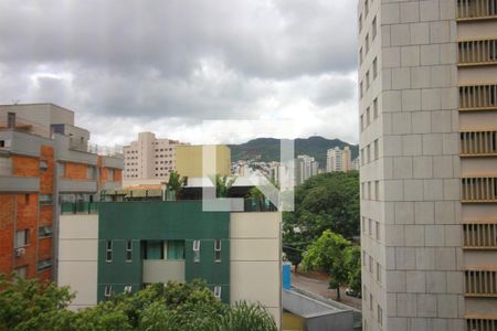 Vista da Varanda de apartamento à venda com 3 quartos, 93m² em São Pedro, Belo Horizonte