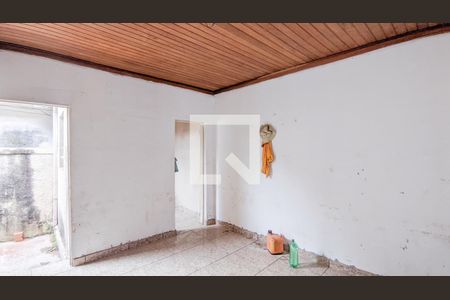 Sala de casa para alugar com 4 quartos, 130m² em Esplanada, Belo Horizonte