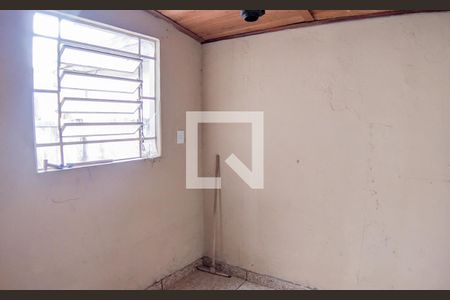 Sala de casa para alugar com 4 quartos, 130m² em Esplanada, Belo Horizonte