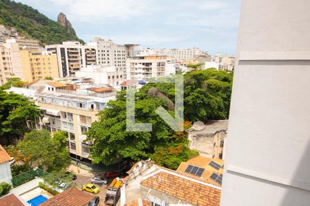 Vista da Sala de apartamento à venda com 2 quartos, 70m² em Copacabana, Rio de Janeiro