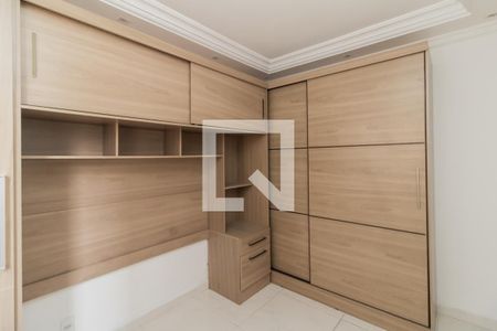 Quarto 1 de apartamento para alugar com 2 quartos, 41m² em Vila Penteado, São Paulo