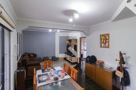 Sala de casa à venda com 4 quartos, 125m² em Cipava, Osasco