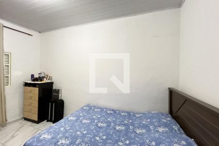 Quarto 1 de casa à venda com 2 quartos, 80m² em Vila Carbone, São Paulo