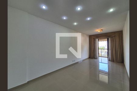 Sala de apartamento para alugar com 3 quartos, 70m² em Recreio dos Bandeirantes, Rio de Janeiro