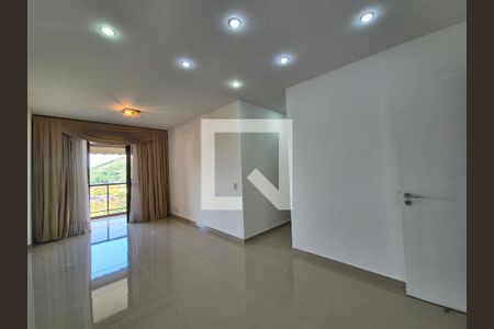 Sala de apartamento para alugar com 3 quartos, 70m² em Recreio dos Bandeirantes, Rio de Janeiro