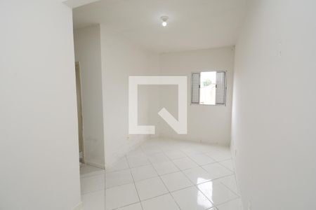 Sala de casa para alugar com 1 quarto, 35m² em Vila Marari, São Paulo