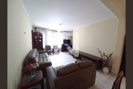 Sala de casa para alugar com 3 quartos, 244m² em Centro, São Vicente