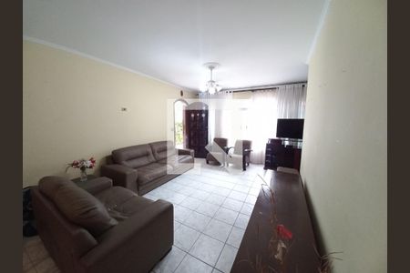 Sala de casa para alugar com 3 quartos, 244m² em Centro, São Vicente