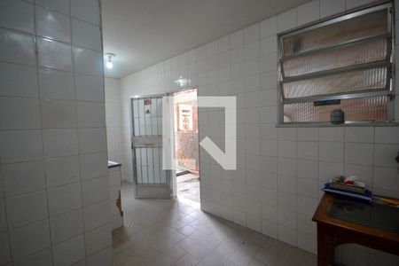 Cozinha de kitnet/studio para alugar com 1 quarto, 36m² em Vila Entre Rios, Belford Roxo