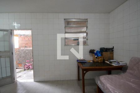 Cozinha de kitnet/studio para alugar com 1 quarto, 36m² em Vila Entre Rios, Belford Roxo