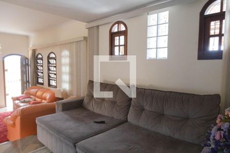 Sala de casa à venda com 3 quartos, 298m² em Jardim Santa Barbara, Guarulhos