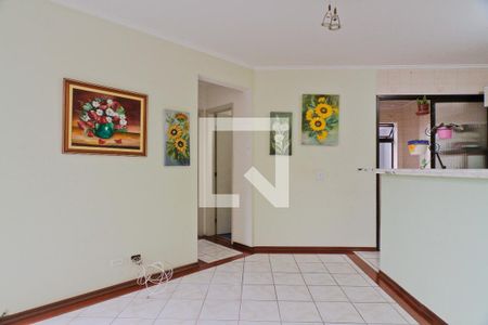 Sala de apartamento para alugar com 2 quartos, 57m² em Vila Mangalot, São Paulo