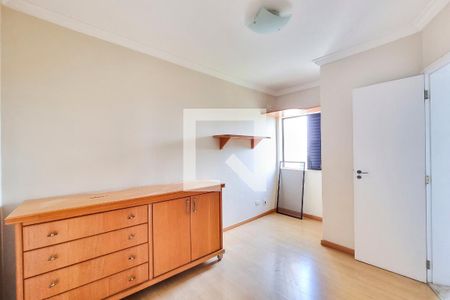 Suíte de apartamento para alugar com 2 quartos, 91m² em Jardim Beira Rio, Jacareí