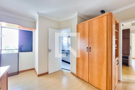 Suíte de apartamento para alugar com 2 quartos, 91m² em Jardim Beira Rio, Jacareí