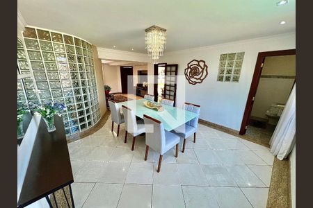 Sala de Jantar de casa de condomínio à venda com 4 quartos, 398m² em Planalto, Belo Horizonte