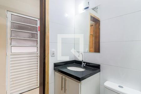 Banheiro de casa para alugar com 1 quarto, 32m² em Vila Almeida, São Paulo