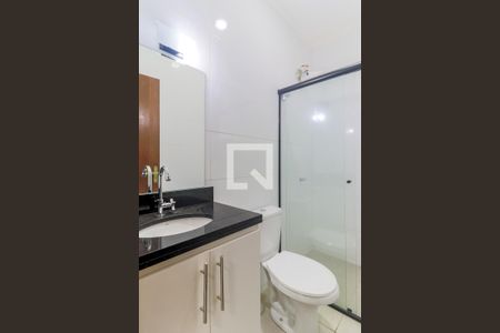 Banheiro de casa para alugar com 1 quarto, 27m² em Vila Almeida, São Paulo