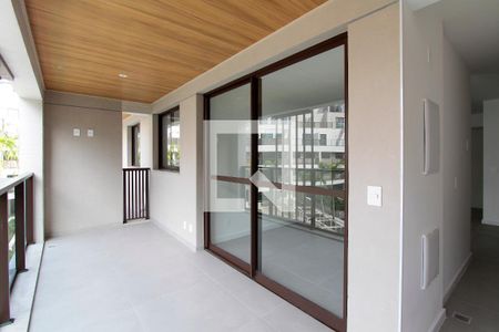 Varanda de apartamento para alugar com 3 quartos, 92m² em Barra da Tijuca, Rio de Janeiro