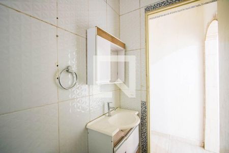 Banheiro de apartamento para alugar com 1 quarto, 50m² em Vila Linda, Santo André