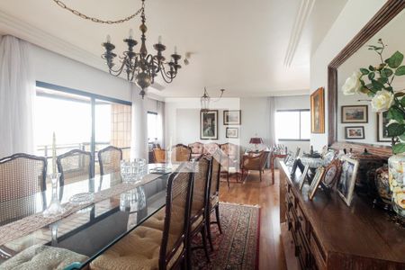 Sala  de apartamento à venda com 3 quartos, 308m² em Parque São Jorge, São Paulo