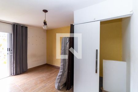 Suíte de casa para alugar com 1 quarto, 90m² em Vila Zelina, São Paulo