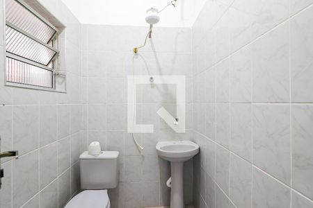 Banheiro de casa para alugar com 1 quarto, 30m² em Vila Antonio, São Paulo