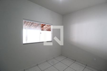 Quarto 1 de casa para alugar com 3 quartos, 160m² em Santa Mônica, Uberlândia