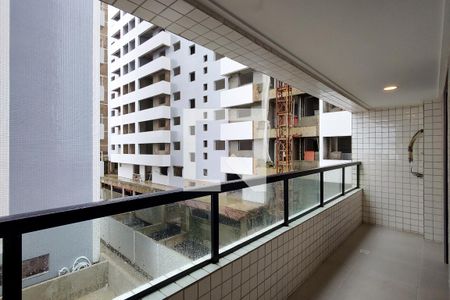 Sacada de apartamento para alugar com 1 quarto, 45m² em Vilamar, Praia Grande