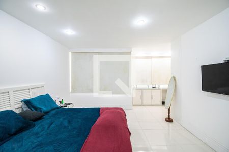 Apartamento à venda com 3 quartos, 240m² em Barra da Tijuca, Rio de Janeiro