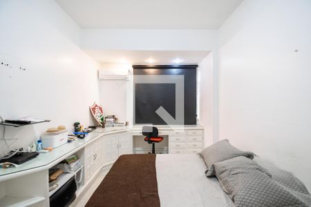 Apartamento à venda com 3 quartos, 240m² em Barra da Tijuca, Rio de Janeiro