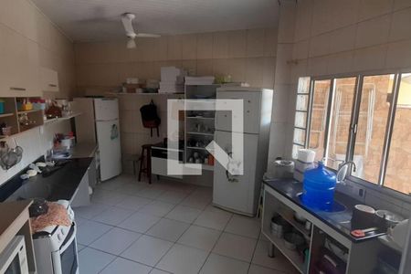 Casa à venda com 3 quartos, 184m² em Vila Sao Pedro, Santo André