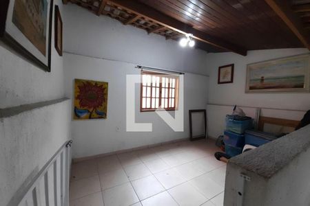 Casa à venda com 3 quartos, 184m² em Vila Sao Pedro, Santo André