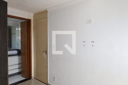 Apartamento à venda com 3 quartos, 65m² em Conjunto Habitacional A. E. Carvalho, São Paulo