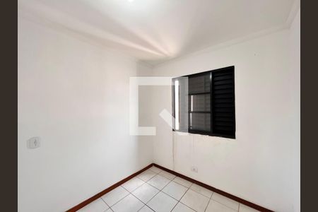 Quarto 2 de apartamento para alugar com 2 quartos, 51m² em Jardim Itayu, Campinas
