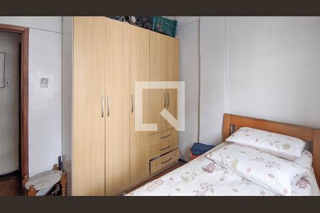 Quarto 2 de apartamento para alugar com 3 quartos, 126m² em Centro, Belo Horizonte