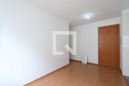 Sala de apartamento para alugar com 2 quartos, 43m² em Cidade São Mateus, São Paulo