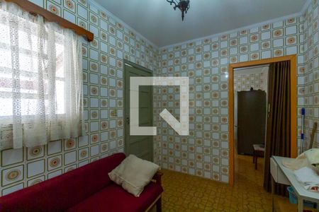 Casa à venda com 300m², 2 quartos e 10 vagas Casa à venda com 300m², 2 quartos e 10 vagasLavanderia