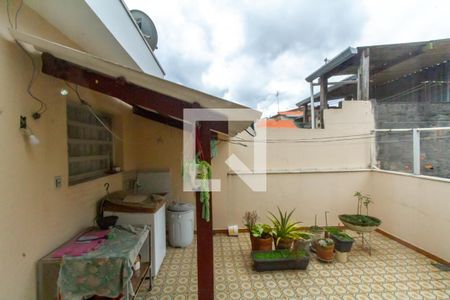 Casa à venda com 300m², 2 quartos e 10 vagas Casa à venda com 300m², 2 quartos e 10 vagasVista da Cozinha