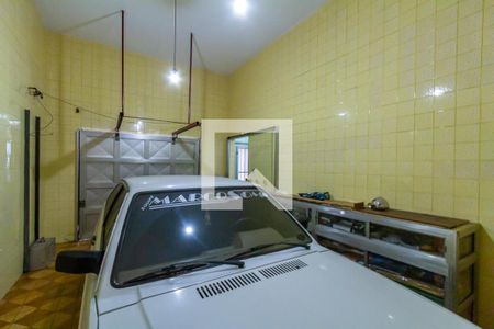 Casa à venda com 300m², 2 quartos e 10 vagas Casa à venda com 300m², 2 quartos e 10 vagasGaragem 1