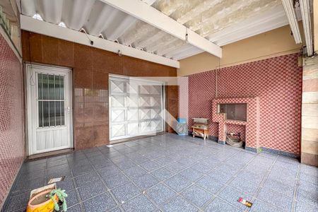 Casa à venda com 300m², 2 quartos e 10 vagas Casa à venda com 300m², 2 quartos e 10 vagasGaragem 3