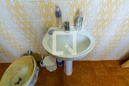 Casa à venda com 300m², 2 quartos e 10 vagas Casa à venda com 300m², 2 quartos e 10 vagasBanheiro