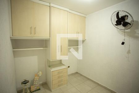 QUARTO 1 de casa à venda com 4 quartos, 160m² em Parque Peruche, São Paulo