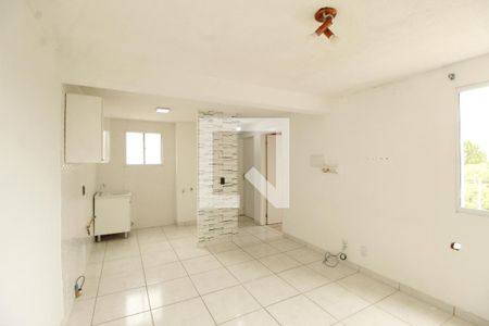 Sala de apartamento para alugar com 2 quartos, 45m² em Piratini, Alvorada