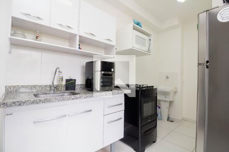 Sala e Cozinha de apartamento para alugar com 2 quartos, 38m² em Cidade Mãe do Céu, São Paulo