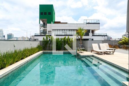 Apartamento para alugar com 25m², 1 quarto e sem vaga Apartamento para alugar com 25m², 1 quarto e sem vagaÁrea comum - Piscina