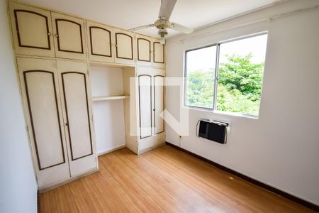 Quarto 2 de apartamento para alugar com 2 quartos, 52m² em Inhaúma, Rio de Janeiro