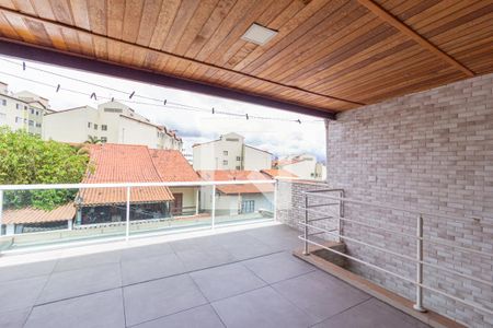 Sacada de casa para alugar com 2 quartos, 80m² em Ayrosa, Osasco