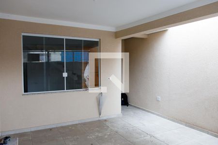 Casa à venda com 73m², 2 quartos e 1 vaga Casa à venda com 73m², 2 quartos e 1 vagaGaragem
