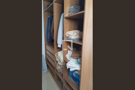 Casa à venda com 266m², 3 quartos e 2 vagas Casa à venda com 266m², 3 quartos e 2 vagasQuarto 3