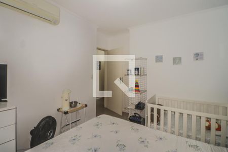 Quarto 1 de apartamento à venda com 3 quartos, 96m² em Vila Ipiranga, Porto Alegre